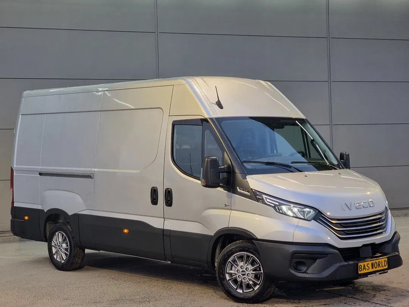 Iveco Daily 35S21 L2H2 Automatic Clima Cruise LED Parkingsensors Camera Towbar LED Euro6 2024 - Skåpbil: bild 3 Iveco Daily 35S21 L2H2 Automatic Clima Cruise LED Parkingsensors Camera Towbar LED Euro6 2024 - Skåpbil: bild 3