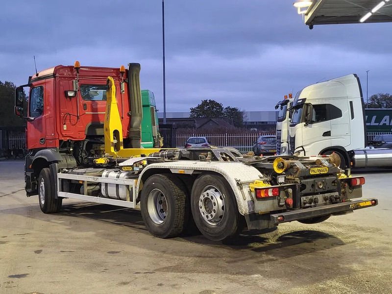 Mercedes-Benz Arocs 2648 Arocs 2648 - Lastbil med kabelsystem: bild 4 Mercedes-Benz Arocs 2648 Arocs 2648 - Lastbil med kabelsystem: bild 4