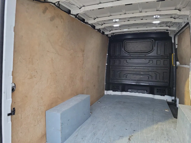 Volkswagen Crafter Crafter - Små skåpbil: bild 4 Volkswagen Crafter Crafter - Små skåpbil: bild 4