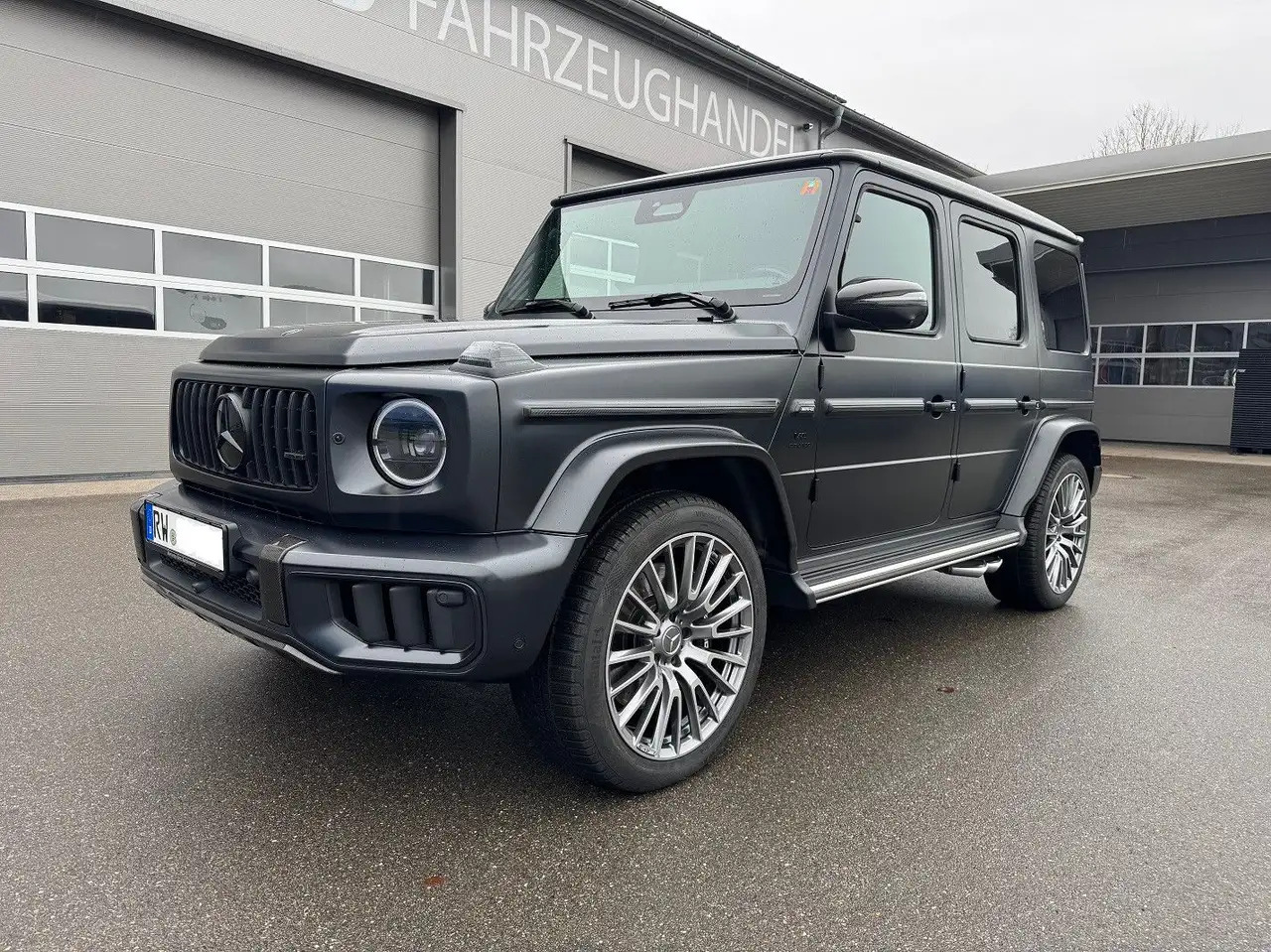 Mercedes-Benz G 63 AMG MOPF / FACELIFT VOLLAUSSTATTUNG - SUV: bild 1 Mercedes-Benz G 63 AMG MOPF / FACELIFT VOLLAUSSTATTUNG - SUV: bild 1