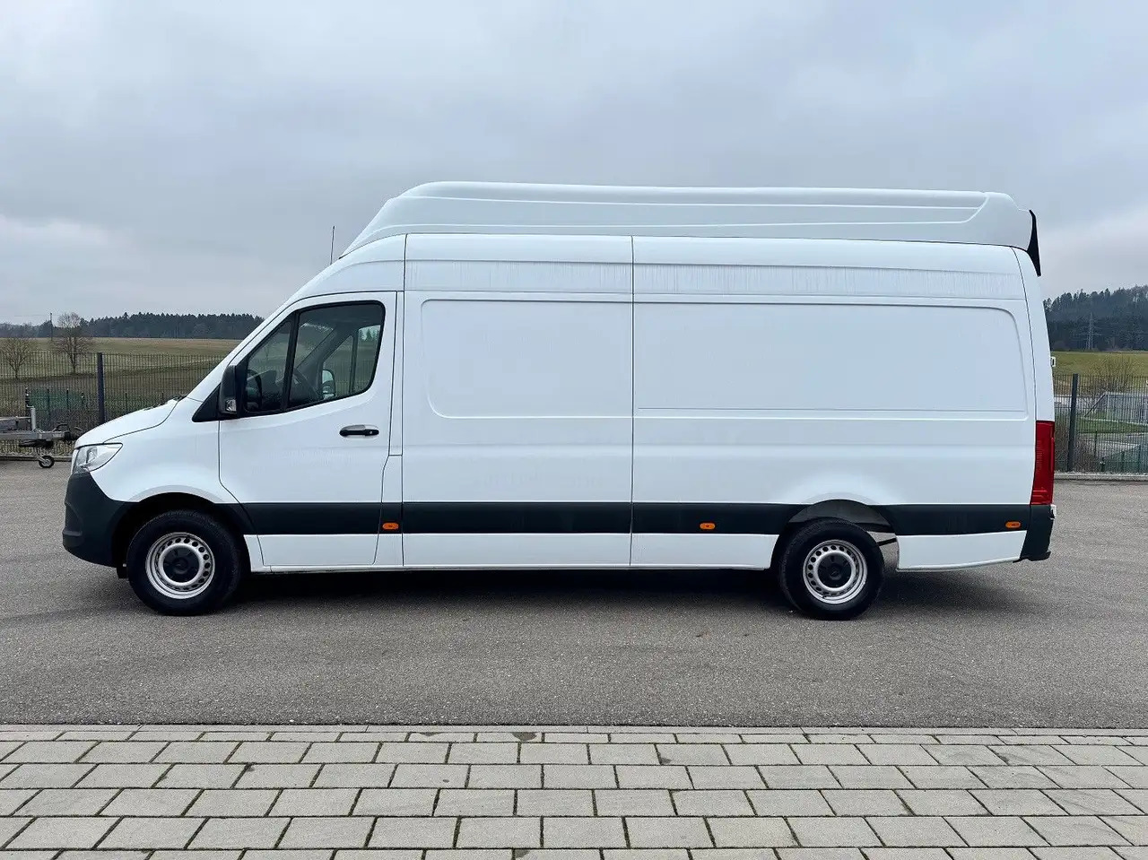 Mercedes-Benz Sprinter 316 CDI Maxi Lang Extrahoch XXL Klima M - Skåpbil: bild 3 Mercedes-Benz Sprinter 316 CDI Maxi Lang Extrahoch XXL Klima M - Skåpbil: bild 3
