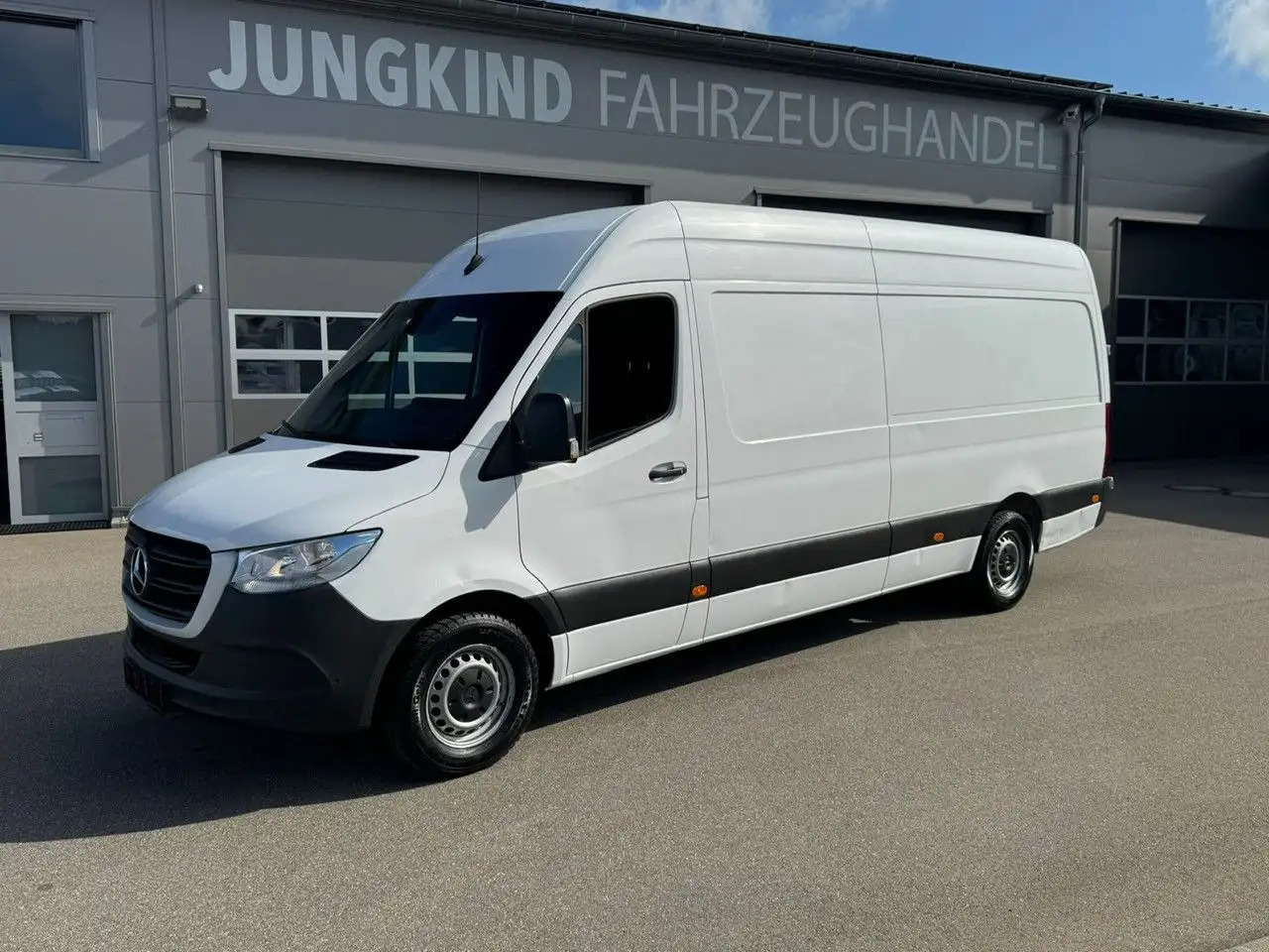 Mercedes-Benz Sprinter 316 CDI Maxi Lang Klima MBUX - Skåpbil: bild 2 Mercedes-Benz Sprinter 316 CDI Maxi Lang Klima MBUX - Skåpbil: bild 2