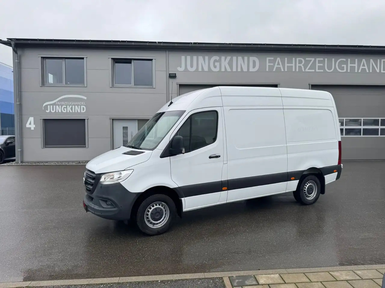 Mercedes-Benz Sprinter 317 CDI Lang Hoch Klima MBUX AHK 2,8t - Skåpbil: bild 1 Mercedes-Benz Sprinter 317 CDI Lang Hoch Klima MBUX AHK 2,8t - Skåpbil: bild 1
