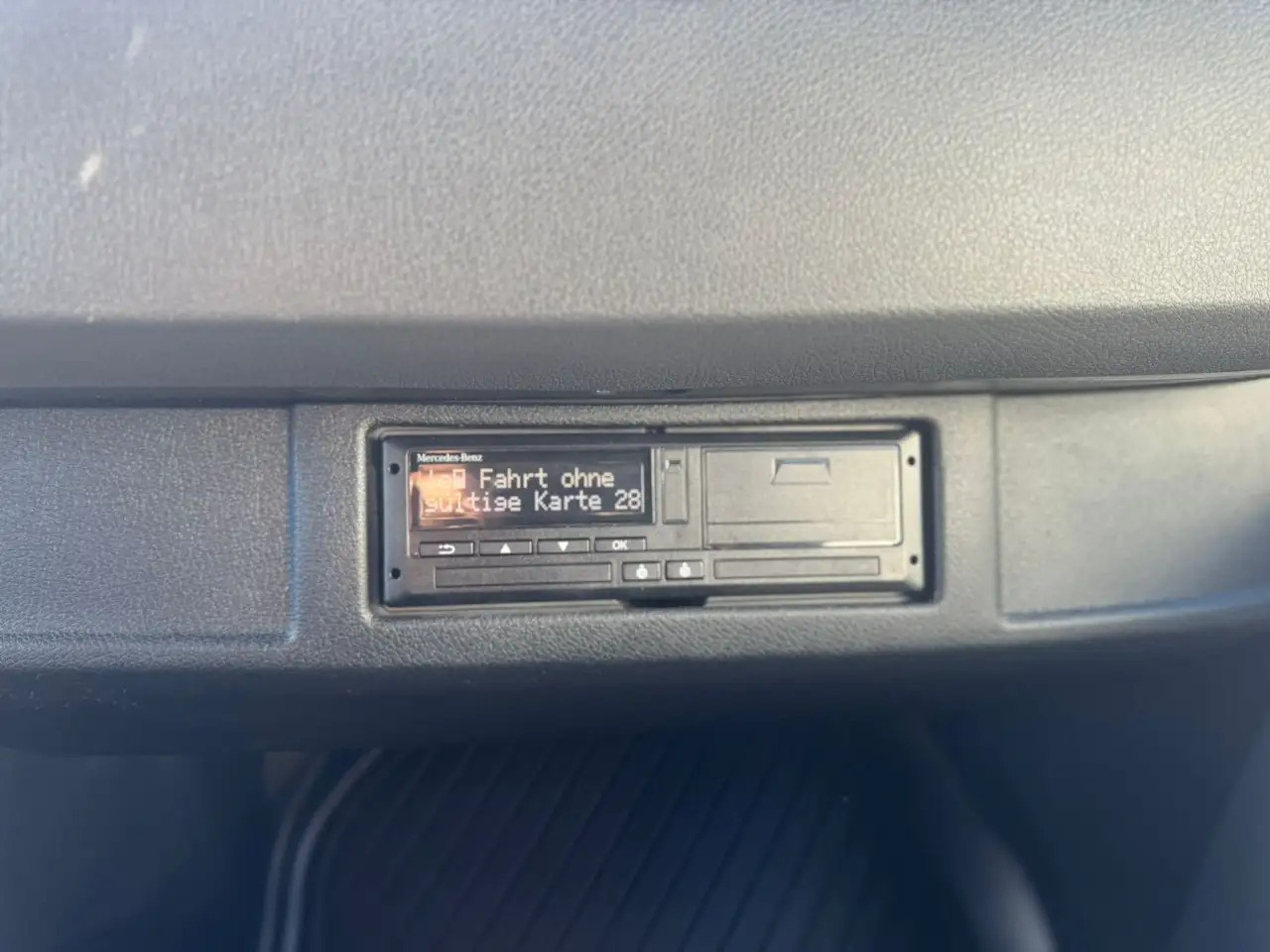 Skåpbil Mercedes-Benz Sprinter 317 CDI Lang Hoch Klima MBUX Silber LED: bild 9 Skåpbil Mercedes-Benz Sprinter 317 CDI Lang Hoch Klima MBUX Silber LED: bild 9