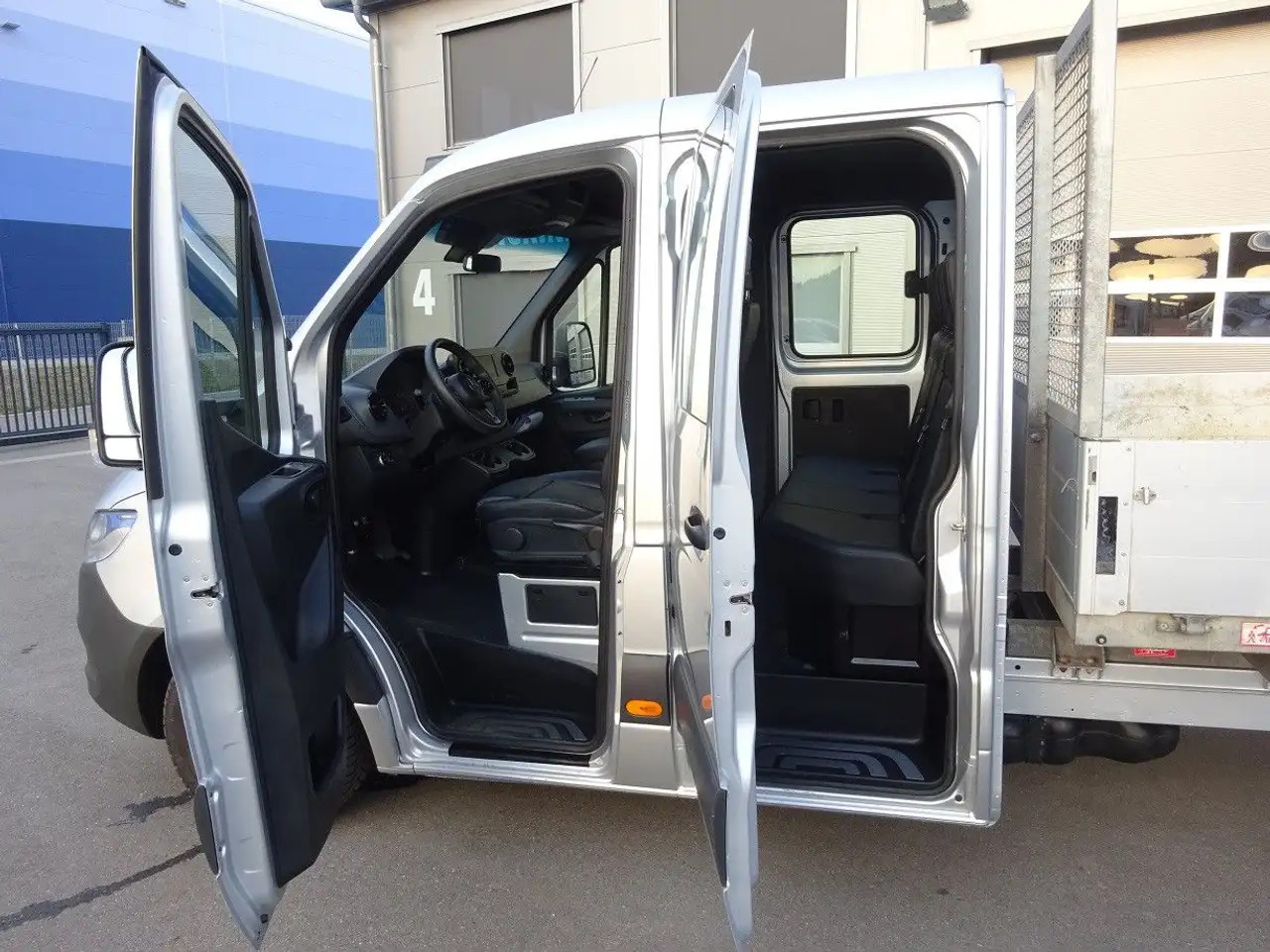 Mercedes-Benz Sprinter 319 CDI DoKa Maxi Kipper AHK 2,8t - Transportbil med tippflak, Dubbelhytt transportbil: bild 5 Mercedes-Benz Sprinter 319 CDI DoKa Maxi Kipper AHK 2,8t - Transportbil med tippflak, Dubbelhytt transportbil: bild 5