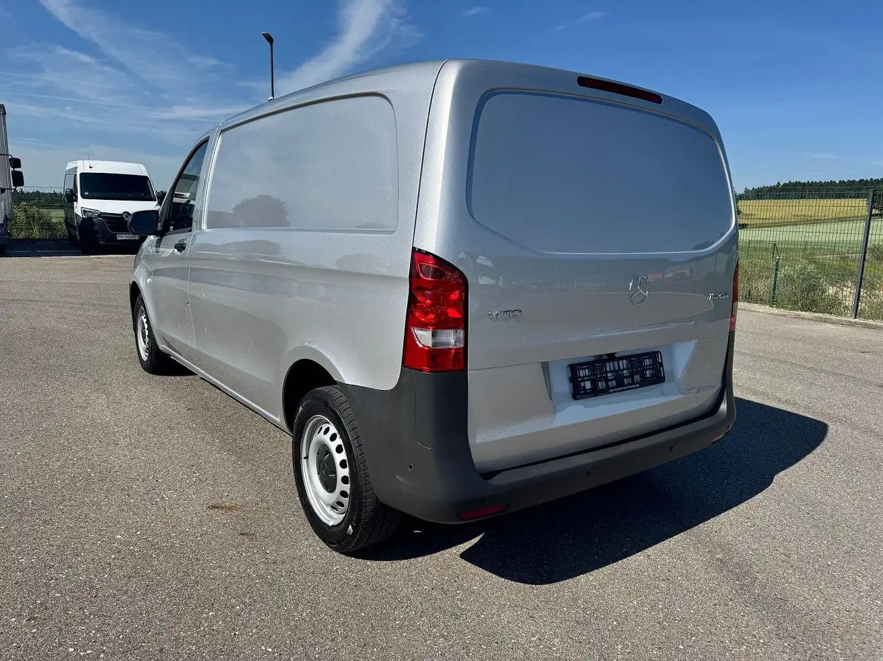 Mercedes-Benz Vito 114 CDI Kompakt Silber Bott - Skåpbil: bild 5 Mercedes-Benz Vito 114 CDI Kompakt Silber Bott - Skåpbil: bild 5