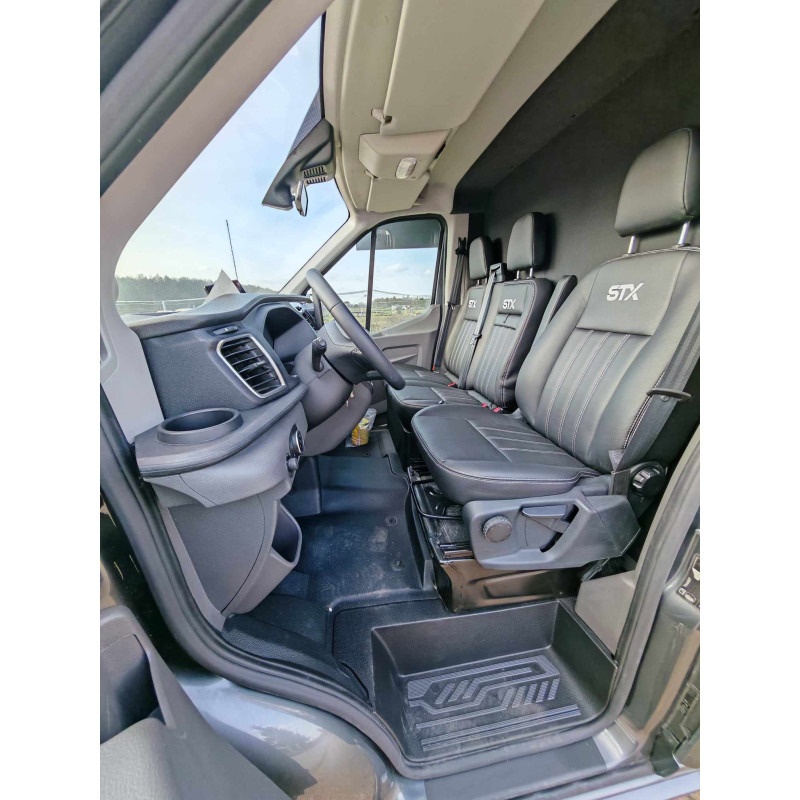 STX Ford Transit by Stephex - Hästbuss: bild 4 STX Ford Transit by Stephex - Hästbuss: bild 4