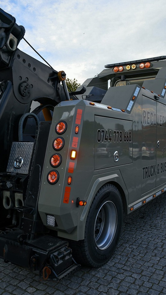 Bärgningsbil MERCEDES-BENZ Actros 1836: bild 7