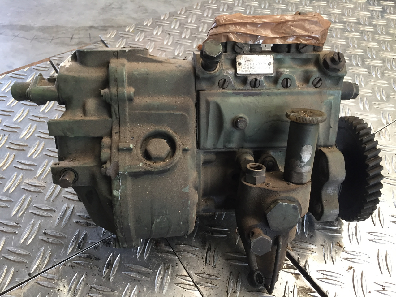 Gebrauchte Einspritzpumpe DB OM 314, Bosch - Nr. : 0 400 844 047 - Bränslepump för Lastbil: bild 5 Gebrauchte Einspritzpumpe DB OM 314, Bosch - Nr. : 0 400 844 047 - Bränslepump för Lastbil: bild 5