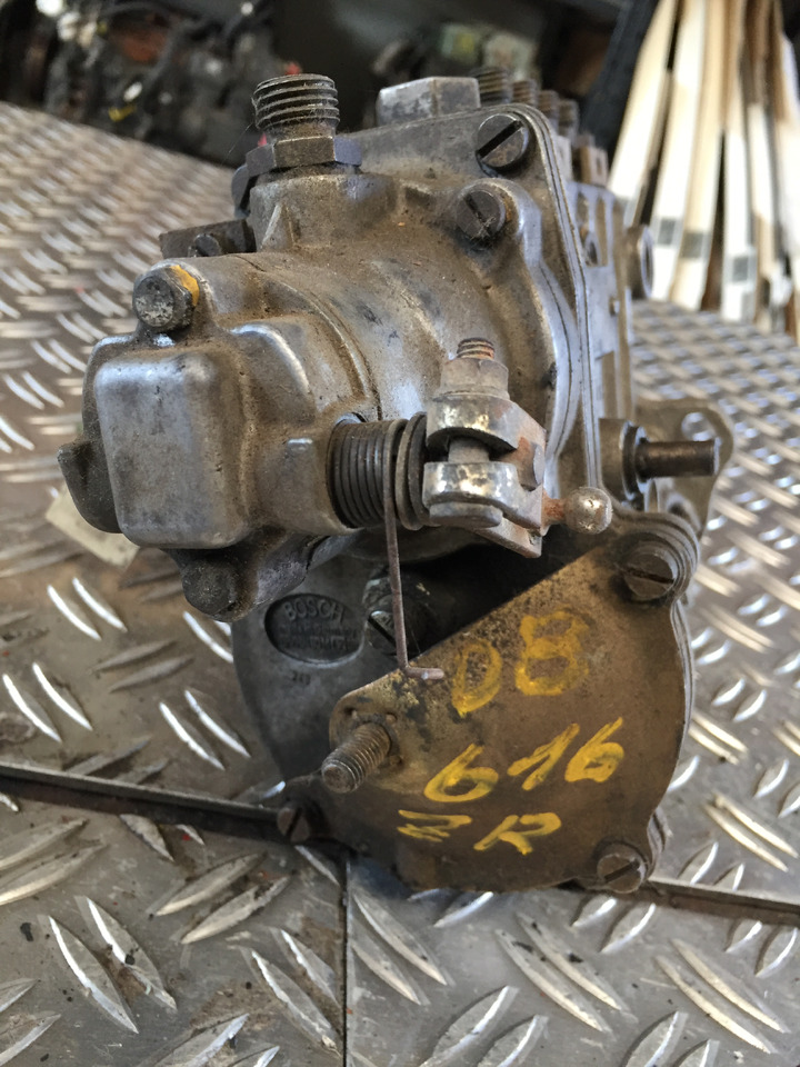 Gebrauchte Einspritzpumpe DB OM 616, Bosch - Nr. : 0 400 114 079 - Bränslepump för Lastbil: bild 4 Gebrauchte Einspritzpumpe DB OM 616, Bosch - Nr. : 0 400 114 079 - Bränslepump för Lastbil: bild 4