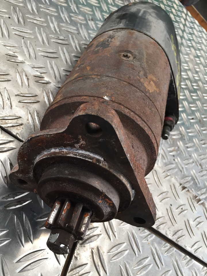 Gebrauchter Anlasser MB 26 35, Motor Typ OM 442 LA, Artikel - Nr. : A 9999 9999 99 - Starter för Lastbil: bild 4 Gebrauchter Anlasser MB 26 35, Motor Typ OM 442 LA, Artikel - Nr. : A 9999 9999 99 - Starter för Lastbil: bild 4