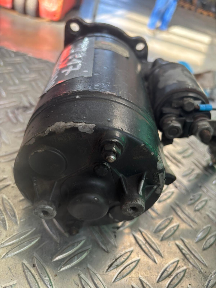 Neuwertiger Anlasser, DB 817 Motor Typ OM 366 LA, Bosch, Artikel - Nr. : 0986013490 - Starter för Lastbil: bild 3 Neuwertiger Anlasser, DB 817 Motor Typ OM 366 LA, Bosch, Artikel - Nr. : 0986013490 - Starter för Lastbil: bild 3