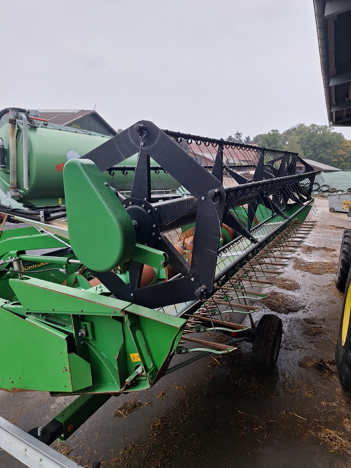 JOHN DEERE T550 - Skördetröska: bild 3 JOHN DEERE T550 - Skördetröska: bild 3