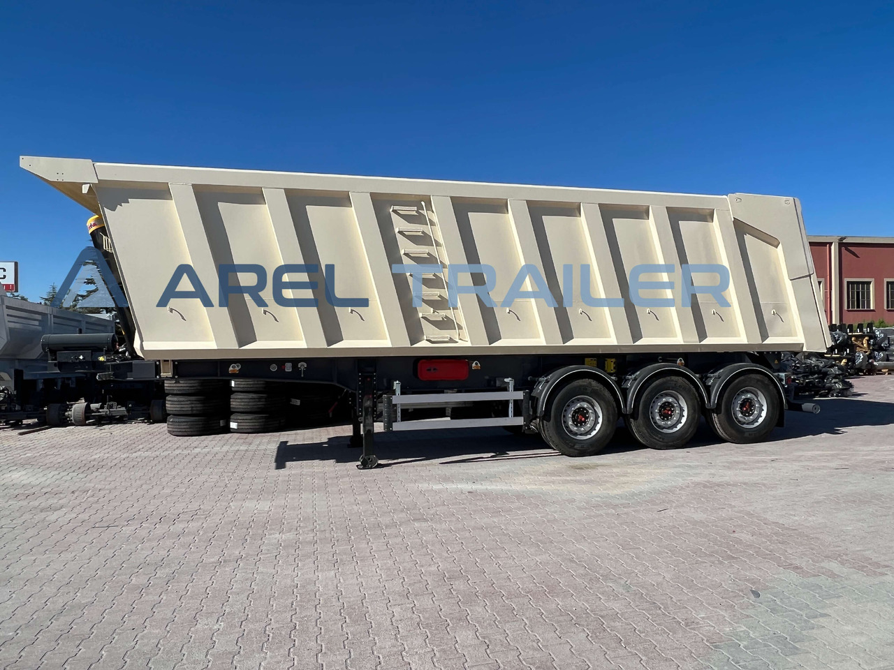 AREL TRAILER SCRAP TIPPER TRAILER - Tippbil semitrailer: bild 2 AREL TRAILER SCRAP TIPPER TRAILER - Tippbil semitrailer: bild 2