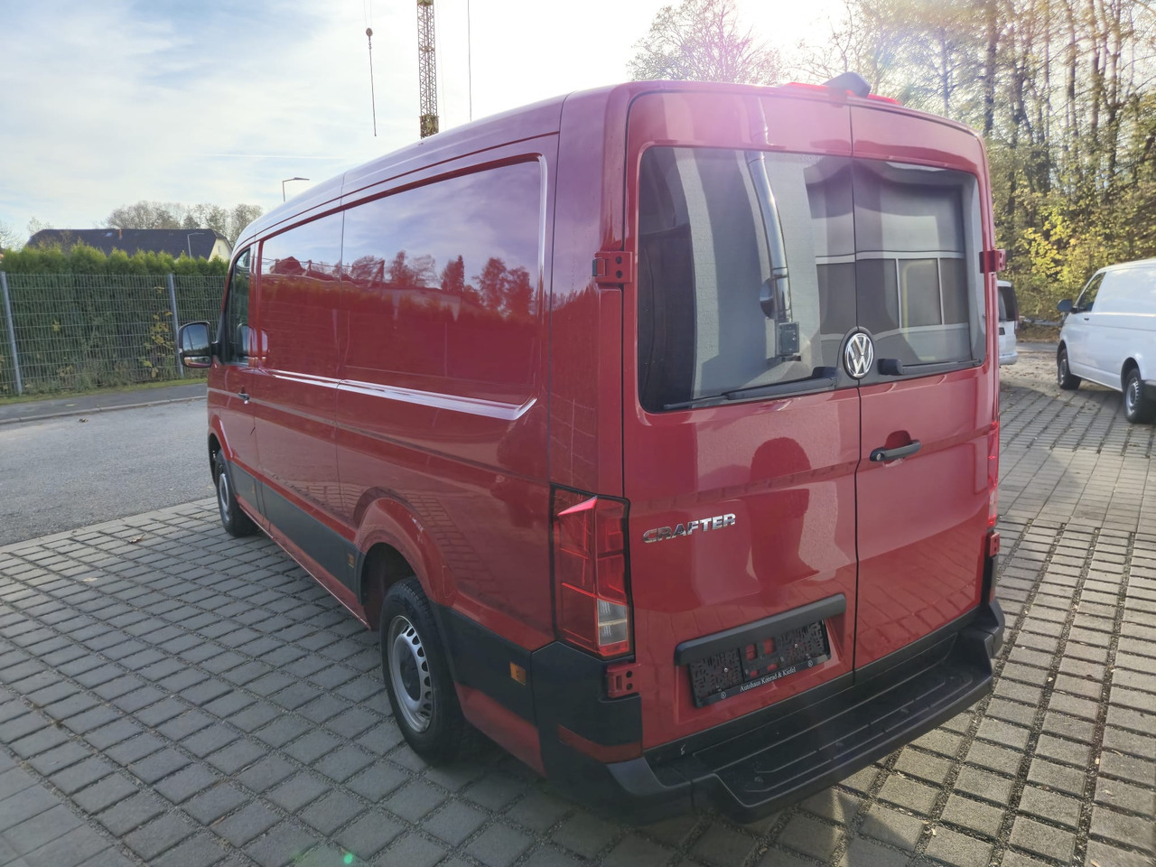 Volkswagen Crafter Kasten 35 FWD mittellang/Kamera/Navi/App - Skåpbil: bild 5 Volkswagen Crafter Kasten 35 FWD mittellang/Kamera/Navi/App - Skåpbil: bild 5