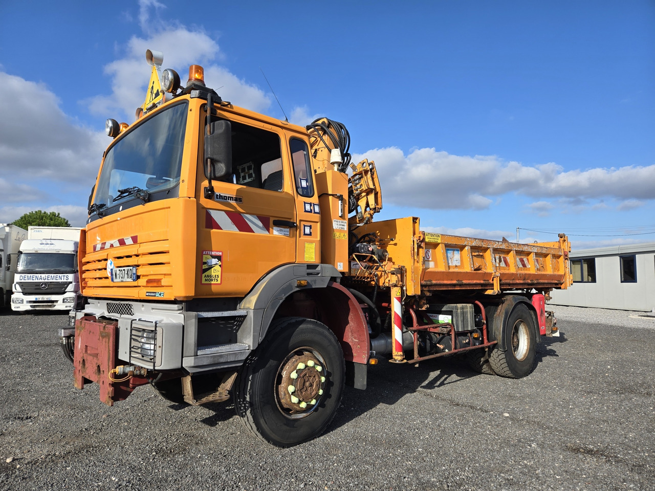 Renault G250 4x4 - Tippbil lastbil, Kranbil: bild 2 Renault G250 4x4 - Tippbil lastbil, Kranbil: bild 2