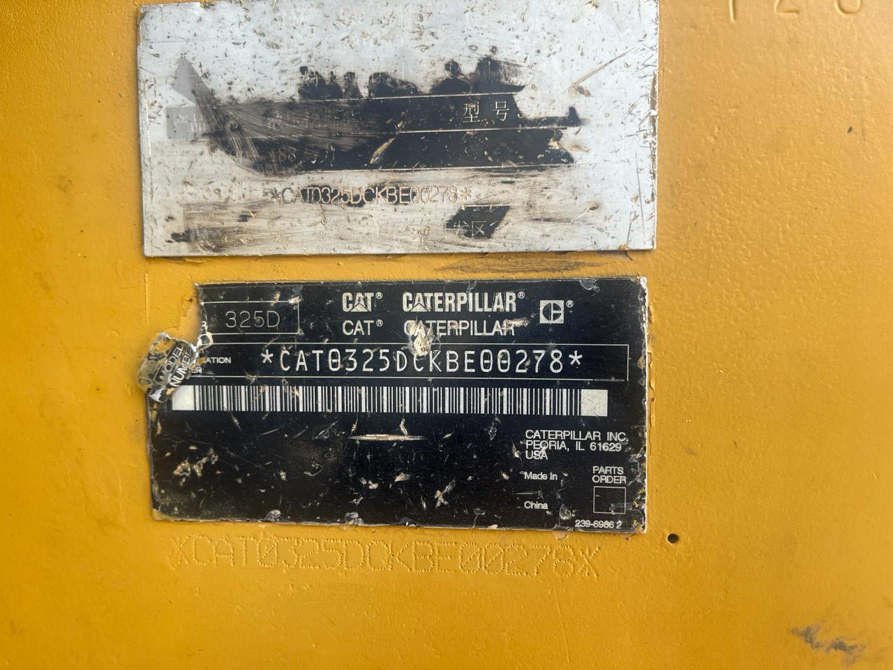 CATERPILLAR 325DL - Bandgrävare: bild 2 CATERPILLAR 325DL - Bandgrävare: bild 2