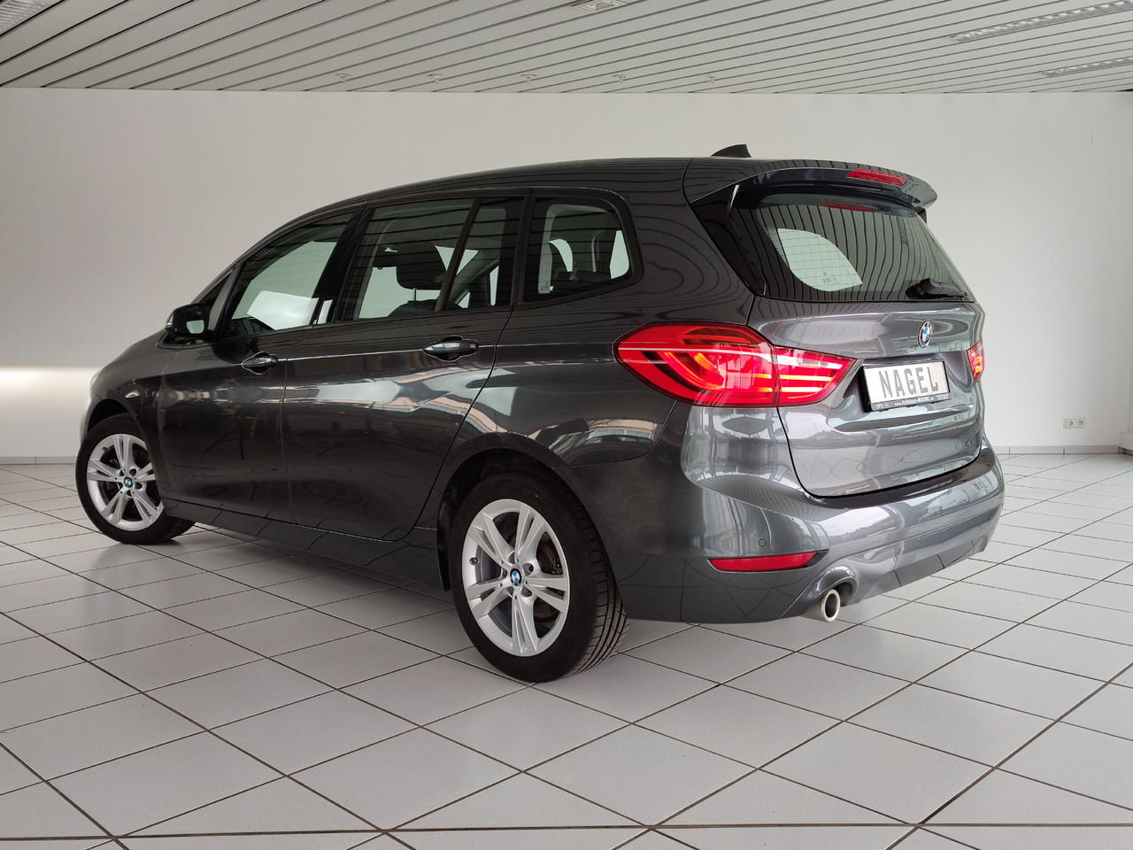 BMW 216 i Gran Tourer Advantage RTTI Navi Apple DAB PDC - Kombi: bild 5 BMW 216 i Gran Tourer Advantage RTTI Navi Apple DAB PDC - Kombi: bild 5