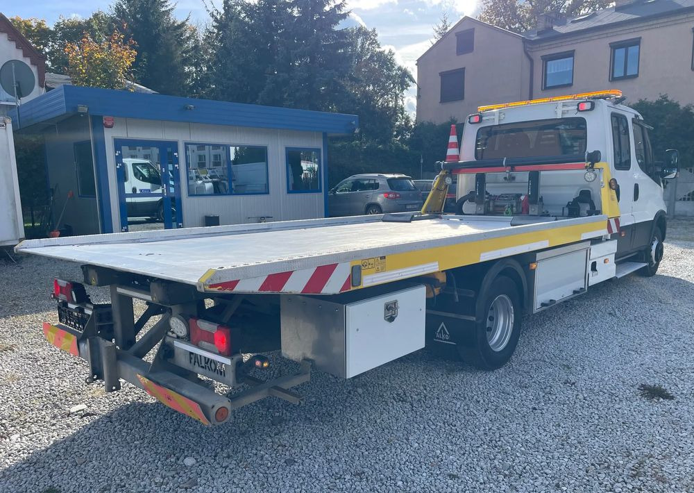 Iveco Daily 70C17 Pomoc drogowa Laweta 2016r - Bärgningsbil: bild 5 Iveco Daily 70C17 Pomoc drogowa Laweta 2016r - Bärgningsbil: bild 5