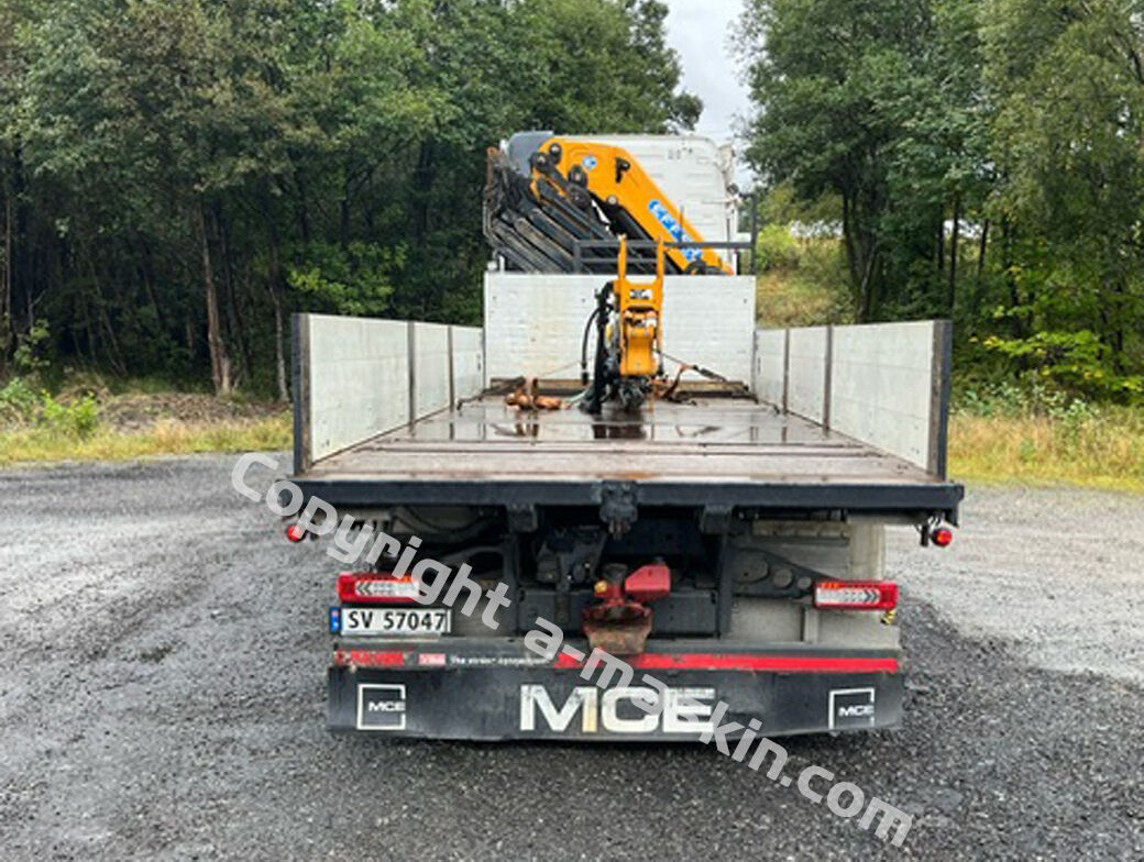 Volvo FH 16.540 - Flakbil, Kranbil: bild 2 Volvo FH 16.540 - Flakbil, Kranbil: bild 2