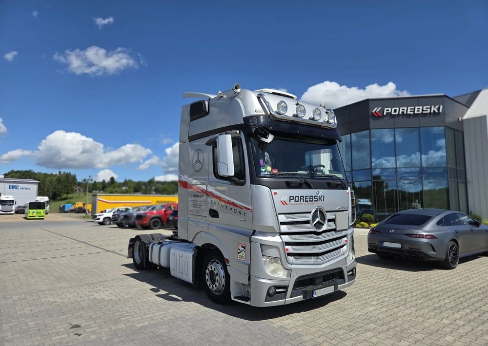 Mercedes-Benz ACTROS 1845 - Dragbil: bild 1 Mercedes-Benz ACTROS 1845 - Dragbil: bild 1