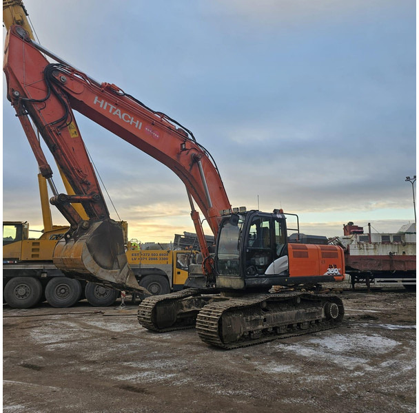 Hitachi ZX350LC-6 - Bandgrävare: bild 2 Hitachi ZX350LC-6 - Bandgrävare: bild 2