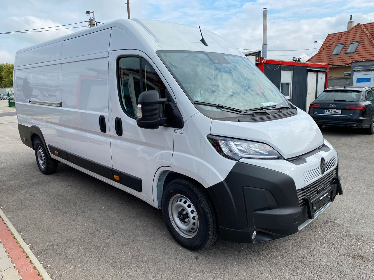 Skåpbil Citroën Jumper Kasten Hochraum 35 L4H2 Heavy BlueHDi 180: bild 8 Skåpbil Citroën Jumper Kasten Hochraum 35 L4H2 Heavy BlueHDi 180: bild 8