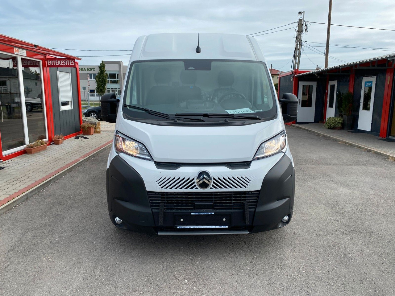 Citroën Jumper Kasten Hochraum 35 L4H2 Heavy BlueHDi 180 - Kylbil: bild 2 Citroën Jumper Kasten Hochraum 35 L4H2 Heavy BlueHDi 180 - Kylbil: bild 2