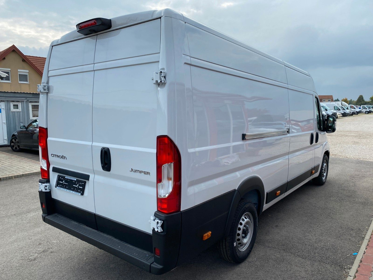 Skåpbil Citroën Jumper Kasten Hochraum 35 L4H2 Heavy BlueHDi 180: bild 6 Skåpbil Citroën Jumper Kasten Hochraum 35 L4H2 Heavy BlueHDi 180: bild 6