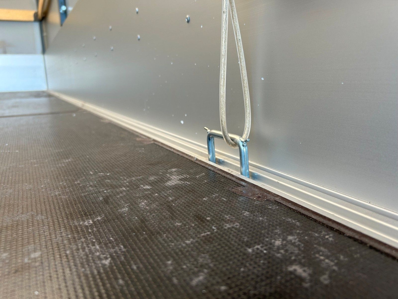 Fiat DUCATO XLWB MAXI Pritsche+Plane - Transportbil med kapell: bild 3 Fiat DUCATO XLWB MAXI Pritsche+Plane - Transportbil med kapell: bild 3