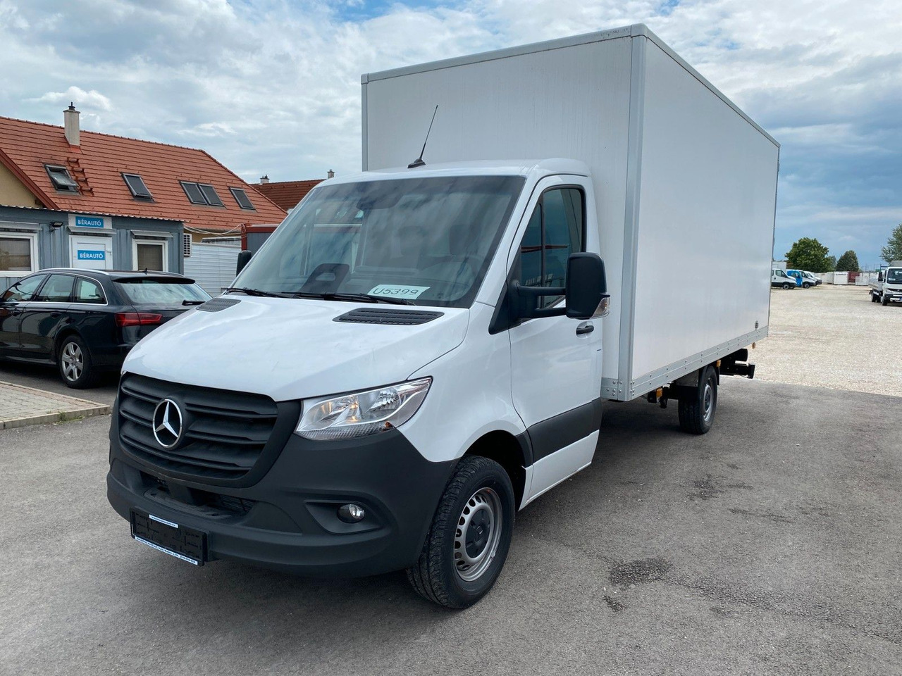 Mercedes-Benz Sprinter 319 Koffer - Volymskåp: bild 1 Mercedes-Benz Sprinter 319 Koffer - Volymskåp: bild 1