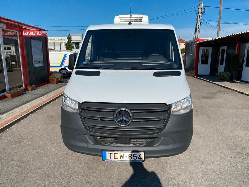 Mercedes-Benz Sprinter III Kasten FWD 211/215 CDI FWD L2 - Kylbil: bild 1 Mercedes-Benz Sprinter III Kasten FWD 211/215 CDI FWD L2 - Kylbil: bild 1