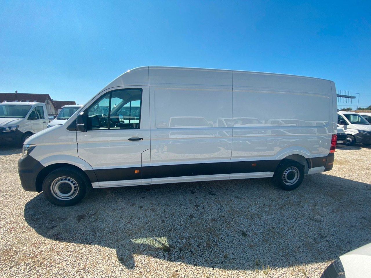 Volkswagen Crafter L4H3 Kastenwagen 2.0 TDI 177Ps Sofort - Skåpbil: bild 3 Volkswagen Crafter L4H3 Kastenwagen 2.0 TDI 177Ps Sofort - Skåpbil: bild 3