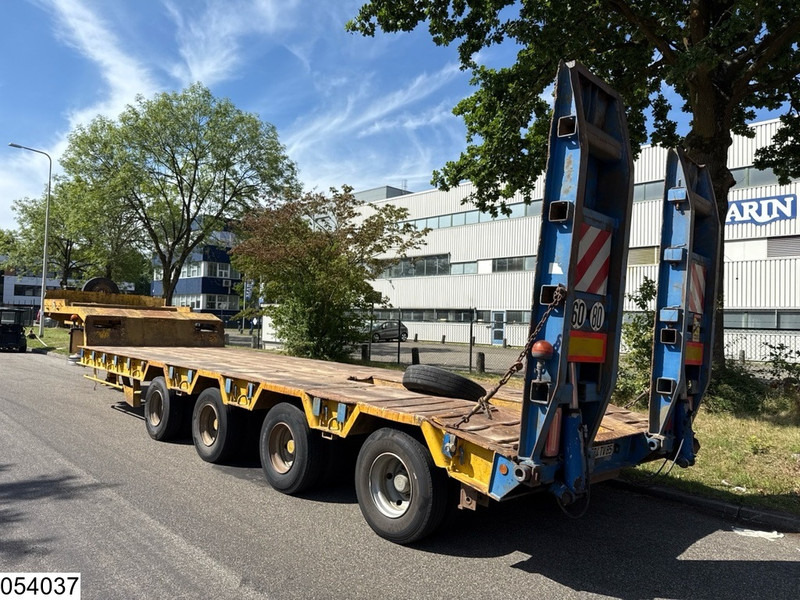 ACTM Lowbed 70.000 KG, 2,5mtr + 2x 0,35 mtr - Låg lastare semitrailer: bild 2 ACTM Lowbed 70.000 KG, 2,5mtr + 2x 0,35 mtr - Låg lastare semitrailer: bild 2