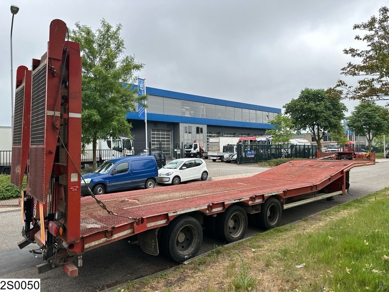 Castera Lowbed 45.000 kg - Låg lastare semitrailer: bild 3 Castera Lowbed 45.000 kg - Låg lastare semitrailer: bild 3