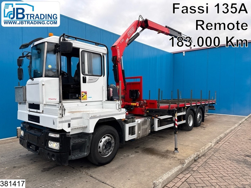 Iveco Stralis 360 6x2, EURO 6, Fassi, Remote - Flakbil, Kranbil: bild 1 Iveco Stralis 360 6x2, EURO 6, Fassi, Remote - Flakbil, Kranbil: bild 1