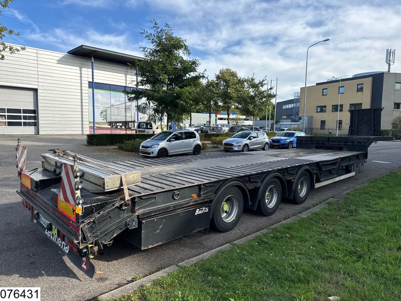 Lecinena Semie 42,000 kg, steering axle - Låg lastare semitrailer: bild 5 Lecinena Semie 42,000 kg, steering axle - Låg lastare semitrailer: bild 5