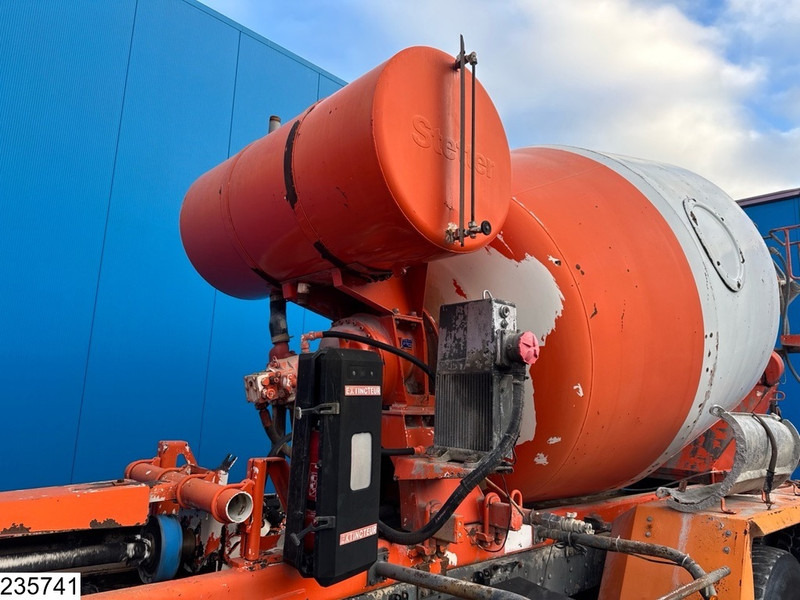 Betongbil MAN 27 293 6x4, Manual transmission, Steel suspension: bild 11