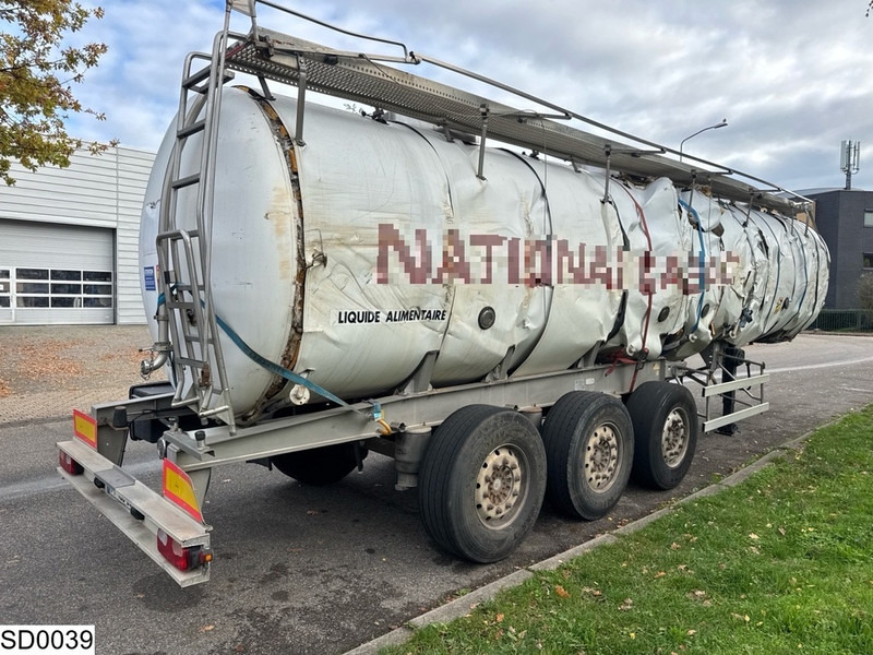 Magyar Chemie 32000 Liter - Tanktrailer: bild 5 Magyar Chemie 32000 Liter - Tanktrailer: bild 5