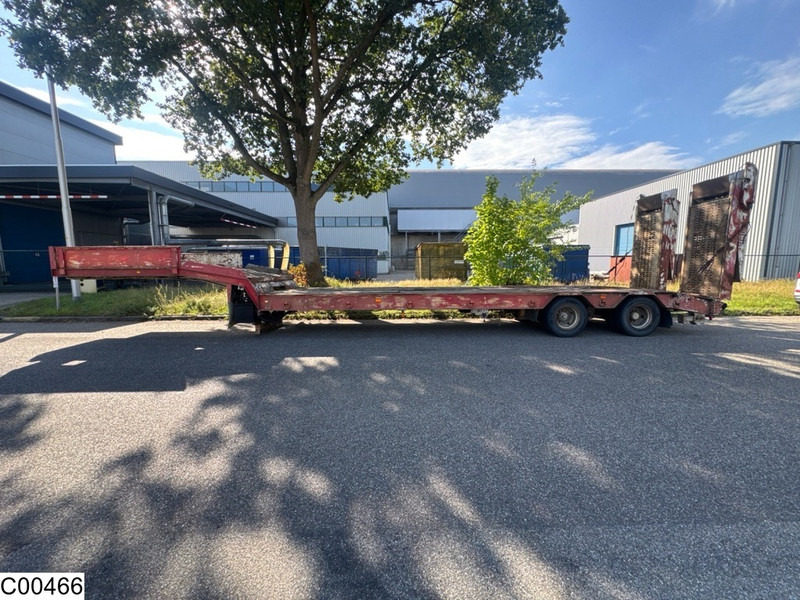 ROBUSTE semie 38.000 KG - Låg lastare semitrailer: bild 2 ROBUSTE semie 38.000 KG - Låg lastare semitrailer: bild 2