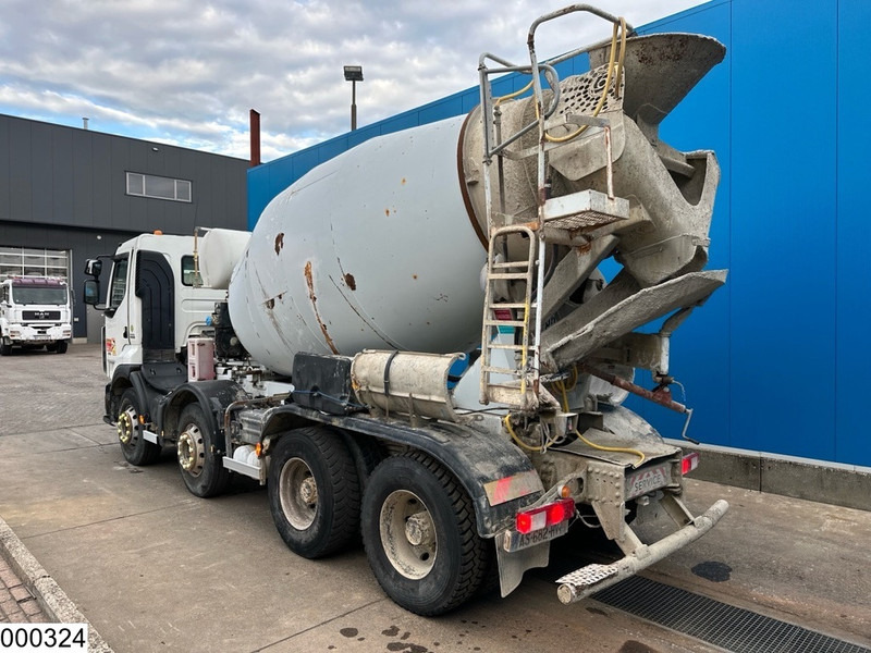 Renault Kerax 410 Dxi 8X4, EURO 4, IMER, 9m3, Manual - Betongbil: bild 2 Renault Kerax 410 Dxi 8X4, EURO 4, IMER, 9m3, Manual - Betongbil: bild 2