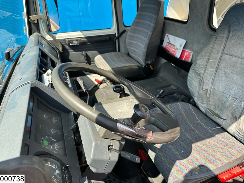 Renault S 150 Manual, Steel suspension, PTO, 4645 liter - Tankbil: bild 5 Renault S 150 Manual, Steel suspension, PTO, 4645 liter - Tankbil: bild 5