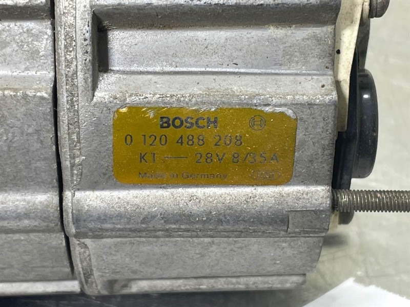 Bosch 0120488208-28V 35A-Alternator/Lichtmaschine/Dynamo - Motor för Byggmaskiner: bild 4 Bosch 0120488208-28V 35A-Alternator/Lichtmaschine/Dynamo - Motor för Byggmaskiner: bild 4