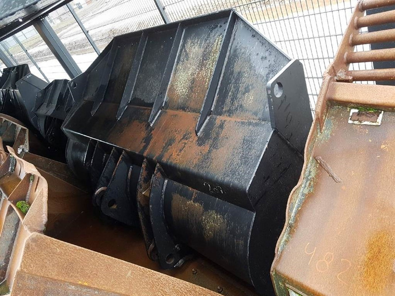 - Bucket/Schaufel/Dichte bak - Skopa: bild 2 - Bucket/Schaufel/Dichte bak - Skopa: bild 2