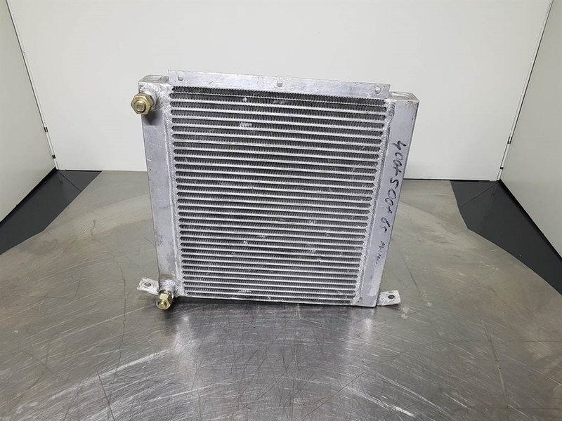 Demag SC30DS-Cooler/Kühler/Koeler - Motor och reservdelar för Byggmaskiner: bild 1 Demag SC30DS-Cooler/Kühler/Koeler - Motor och reservdelar för Byggmaskiner: bild 1