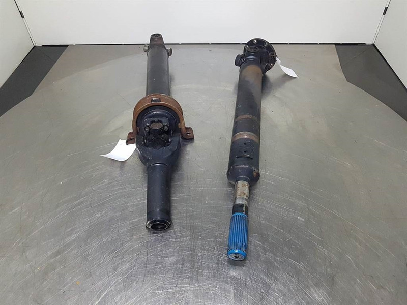 JCB 426E AGRI-914/60133-Propshaft/Gelenkwelle/Cardanas - Axel och reservdelar för Byggmaskiner: bild 2 JCB 426E AGRI-914/60133-Propshaft/Gelenkwelle/Cardanas - Axel och reservdelar för Byggmaskiner: bild 2