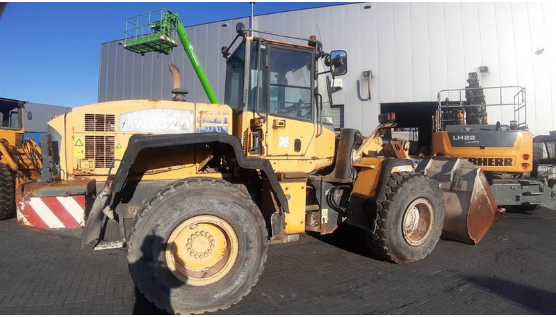 Komatsu WA 320 - 5H (For parts) - Hjullastare: bild 3 Komatsu WA 320 - 5H (For parts) - Hjullastare: bild 3