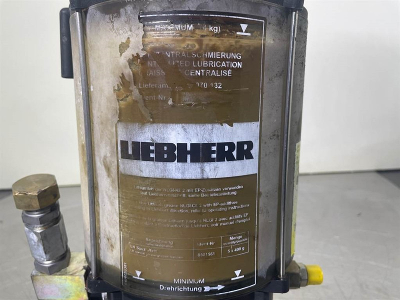 Liebherr A934C-10228443-Lubricating pump/Vetsmeerpomp - Ram/ Chassi för Byggmaskiner: bild 3 Liebherr A934C-10228443-Lubricating pump/Vetsmeerpomp - Ram/ Chassi för Byggmaskiner: bild 3