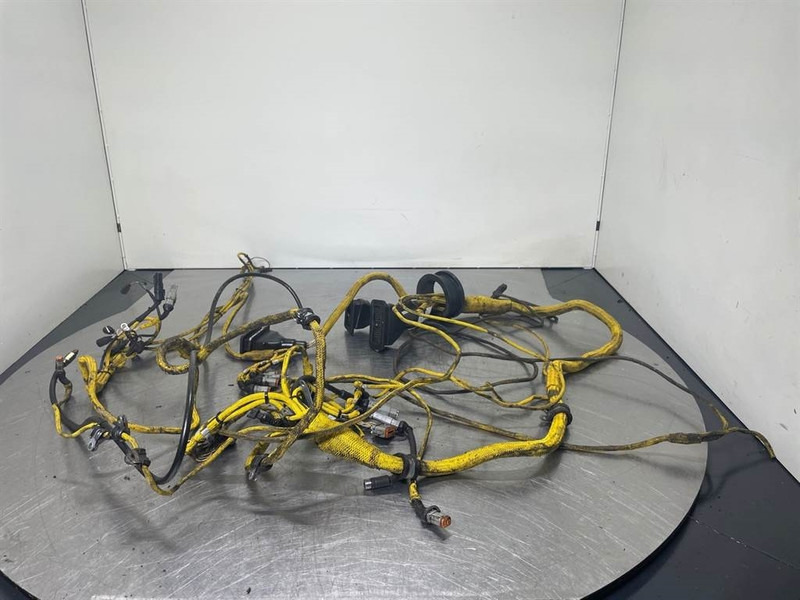 Liebherr A934C - Wiring harness/Kabelbaum/Kabelboom - Elektriskt system för Byggmaskiner: bild 2 Liebherr A934C - Wiring harness/Kabelbaum/Kabelboom - Elektriskt system för Byggmaskiner: bild 2