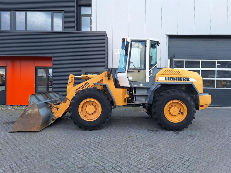 Liebherr L522 - Hjullastare: bild 1 Liebherr L522 - Hjullastare: bild 1